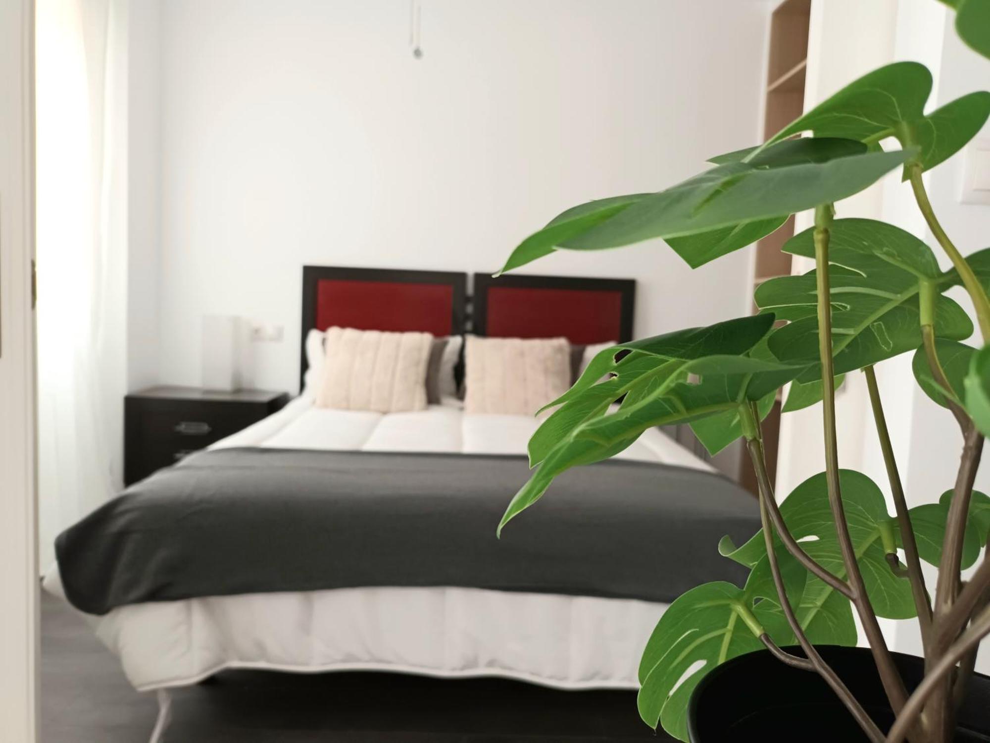 Apartamento Vacacional Cuarteles Málaga Extérieur photo